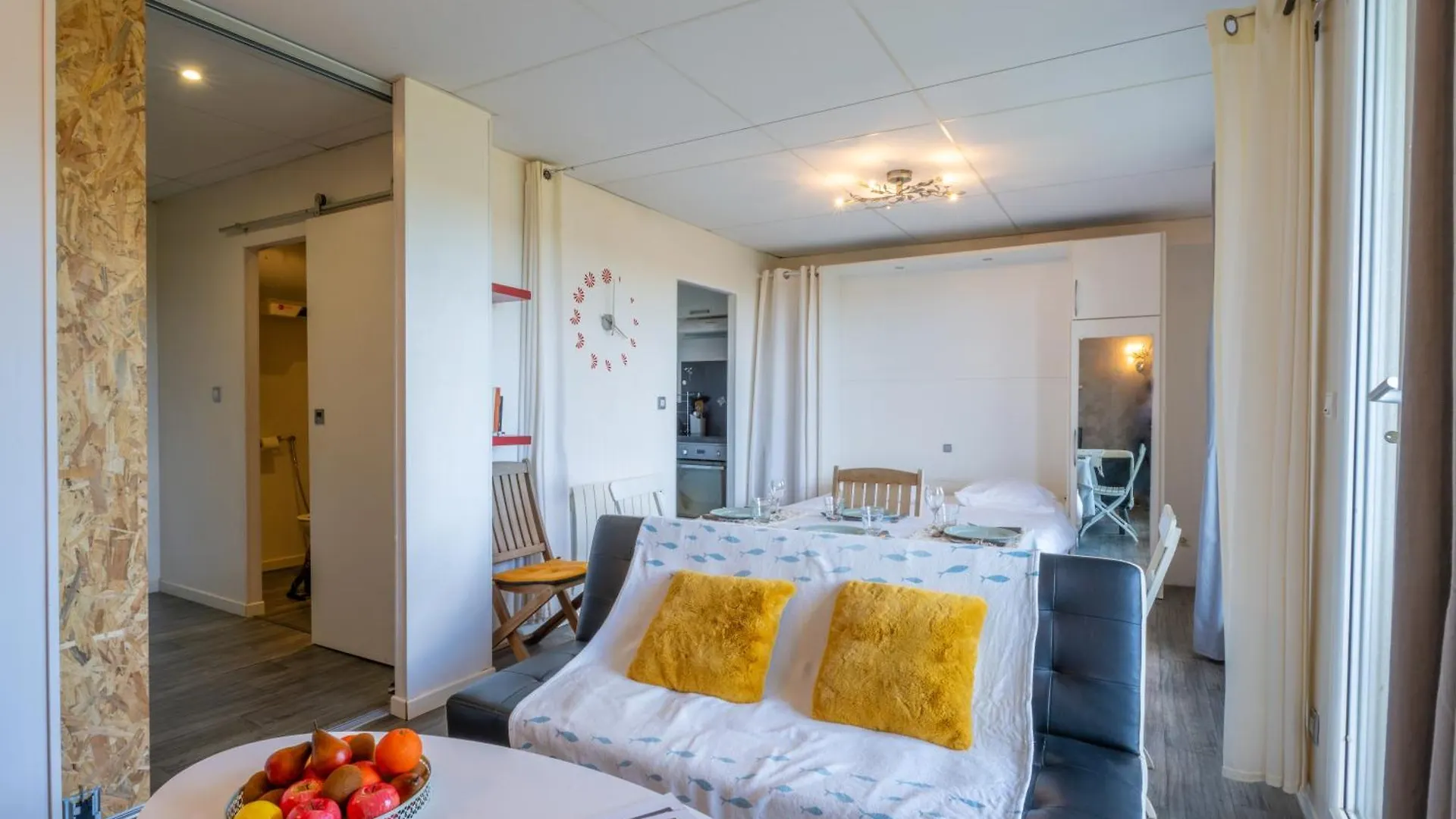 Grand Studio Cabine Lumineux A 800M De La Mer لا كروا فالميه