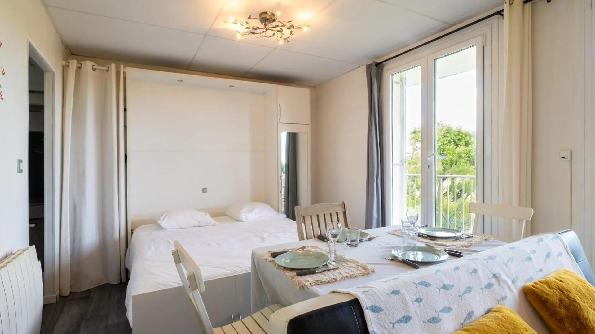 Grand Studio Cabine Lumineux A 800M De La Mer لا كروا فالميه شقة